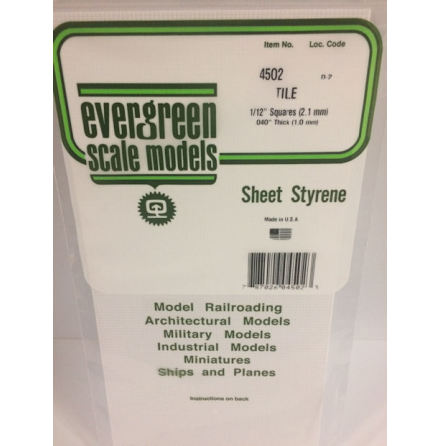 PLASTICARD PLATTOR RUTMÖNSTER 2.1x2.1 mm 350x150 mm 1 mm tjock (1)