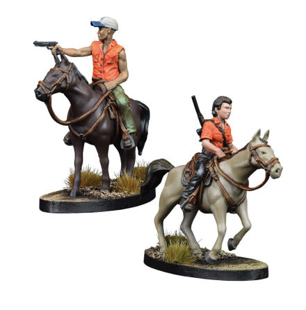 THE WALKING DEAD: Maggie and Glenn on Horseback